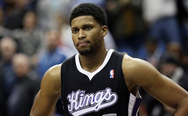 许多比赛仅 许多比赛仅