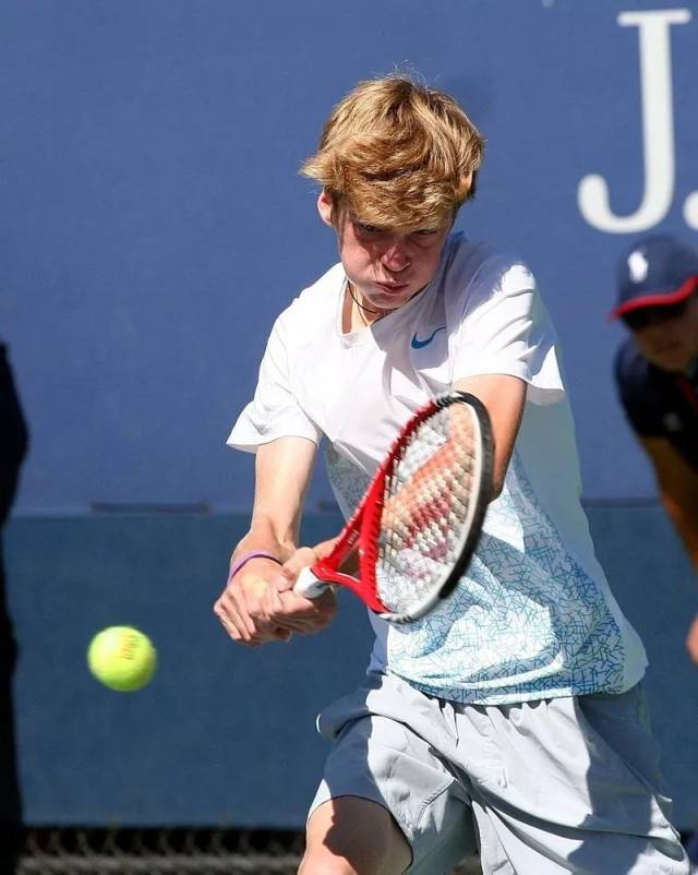 破的精品化 破的精品化